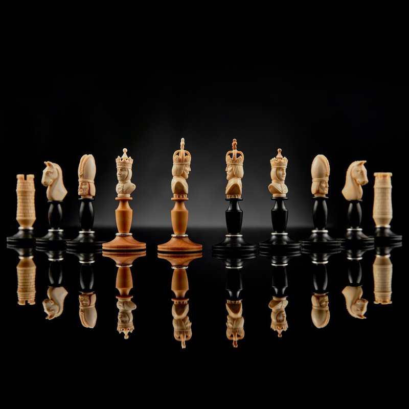 Chess_Kadun_mammoth_tusk_neapol_5.jpg.1000x1200_q85